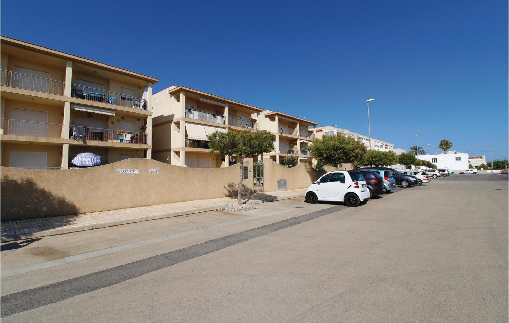 2 Bedroom Awesome Apartment In Vinarós 外观 照片