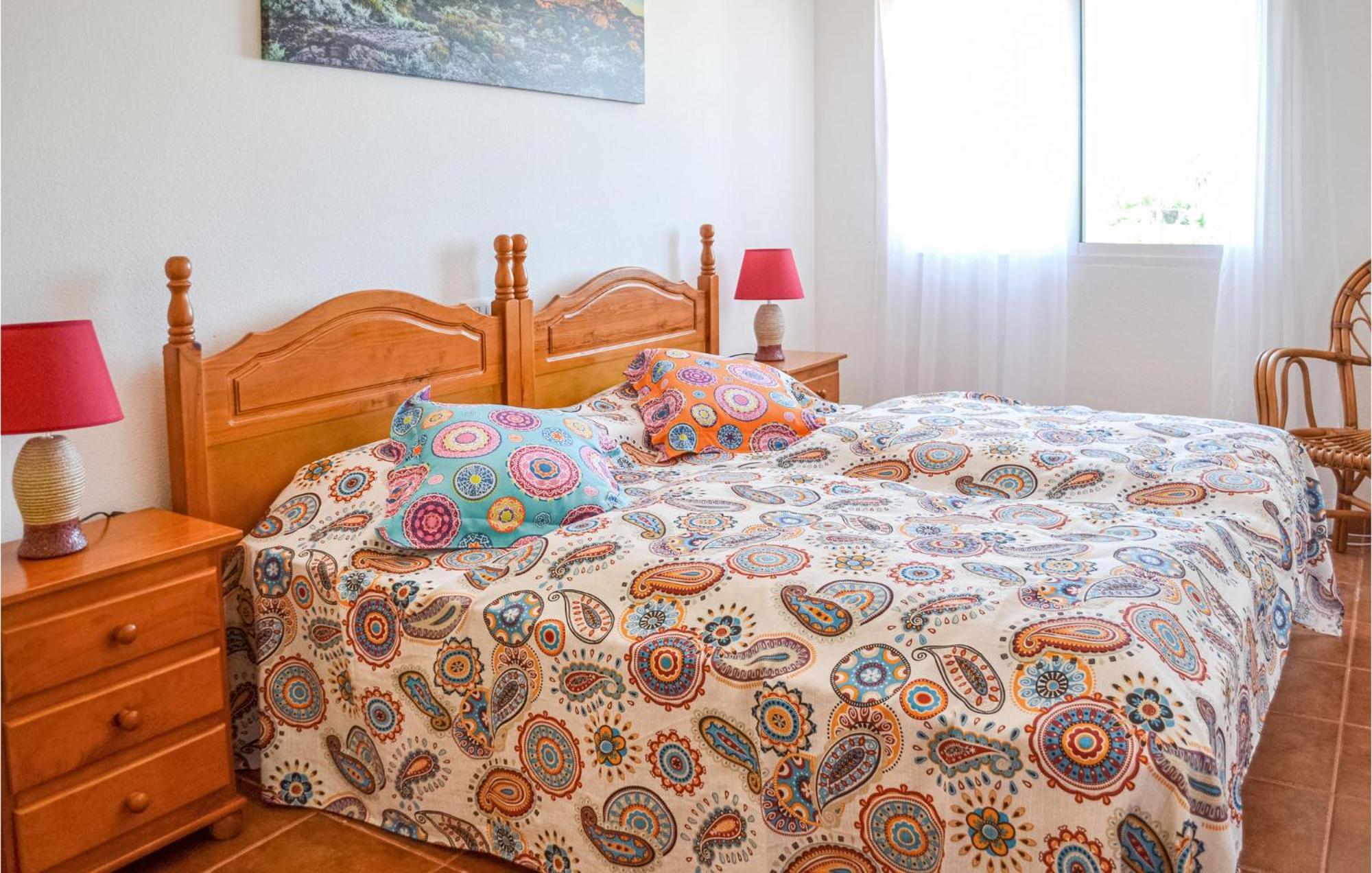 2 Bedroom Awesome Apartment In Vinarós 外观 照片